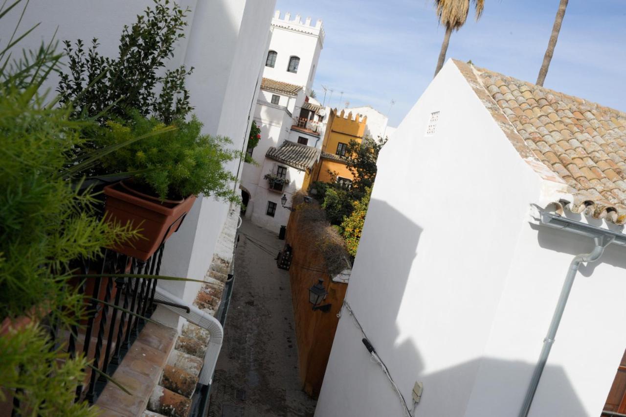 The Wall Of The Alcazar Palace Sevilla Buitenkant foto